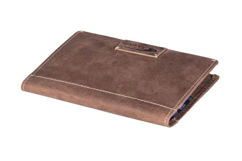 Menzo 8036 Reisepassetui deltabraun / Büffelleder