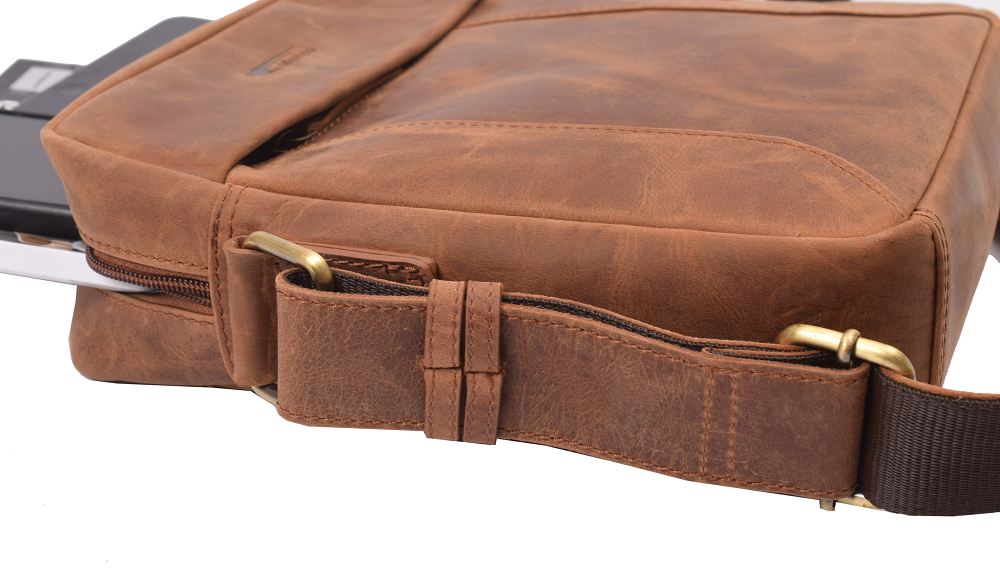 Menzo MB114 Umhängetasche Büffelleder/deltabraun