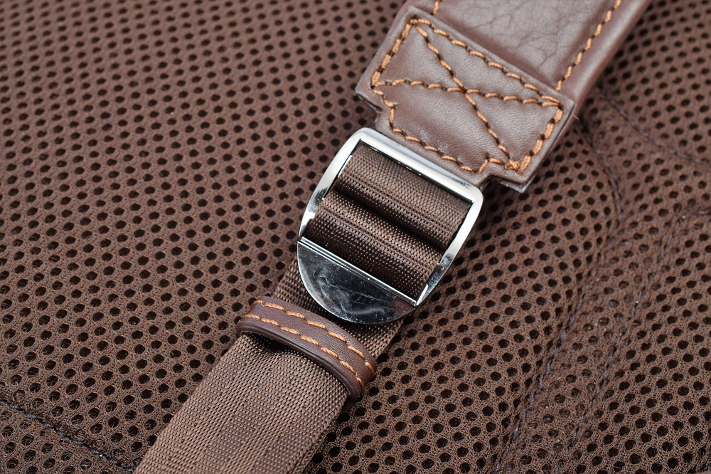 Menzo MB64D - Rucksack Rindsleder/marone für 13,3 Zoll Laptop