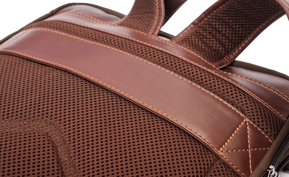 Menzo MB64D - Rucksack Rindsleder/marone für 13,3 Zoll Laptop