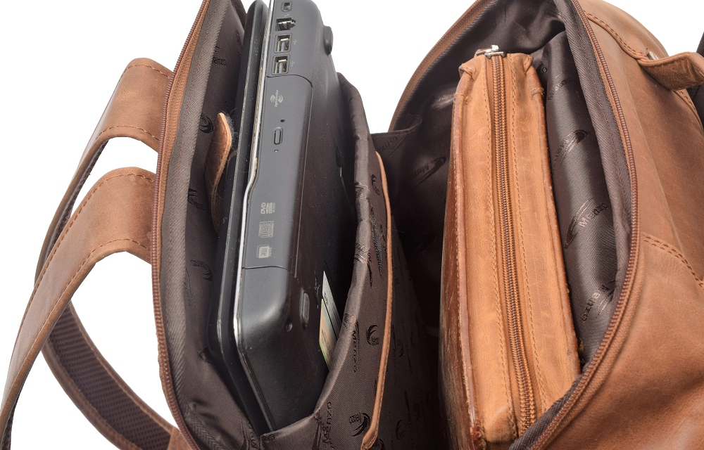 Menzo MB80 - Rucksack Büffelleder/deltabraun für 15,6 Zoll Laptop