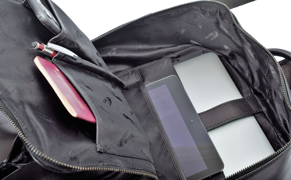 Menzo MB65D - Rucksack Rindsleder/schwarz