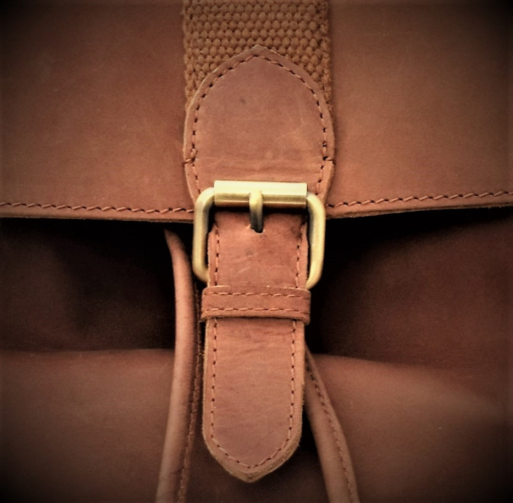 Menzo MB60 Rucksack Büffelleder/deltabraun