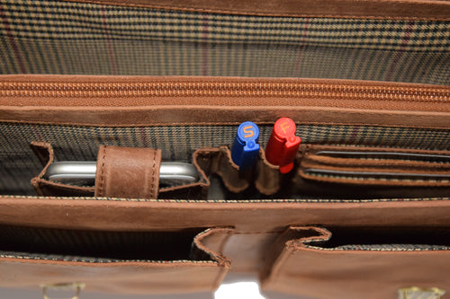 Menzo MB1 - 15,6 Zoll Aktentasche Büffelleder/deltabraun