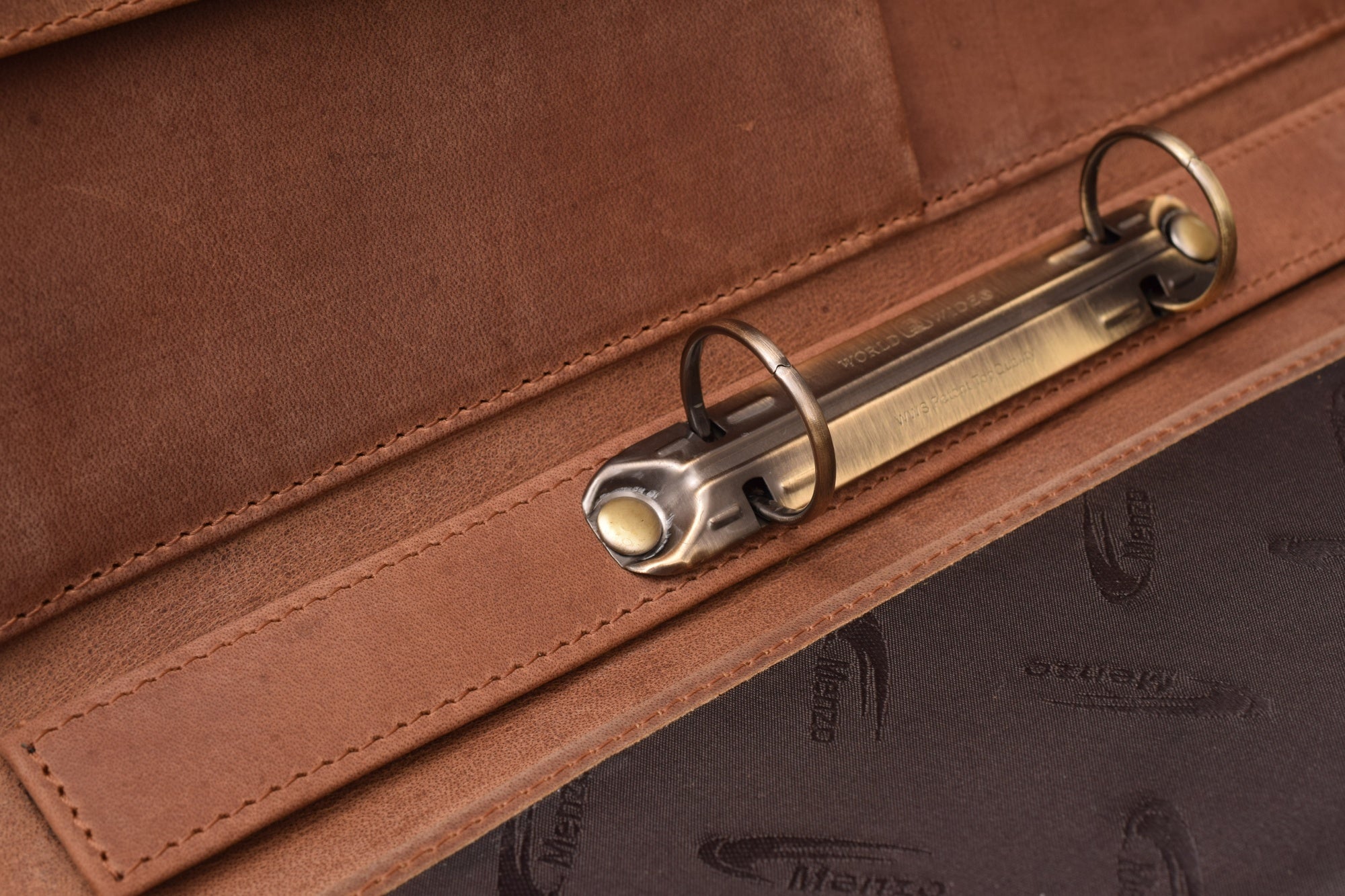 Menzo MB55 Dokumentenmappe A4 Büffelleder/deltabraun