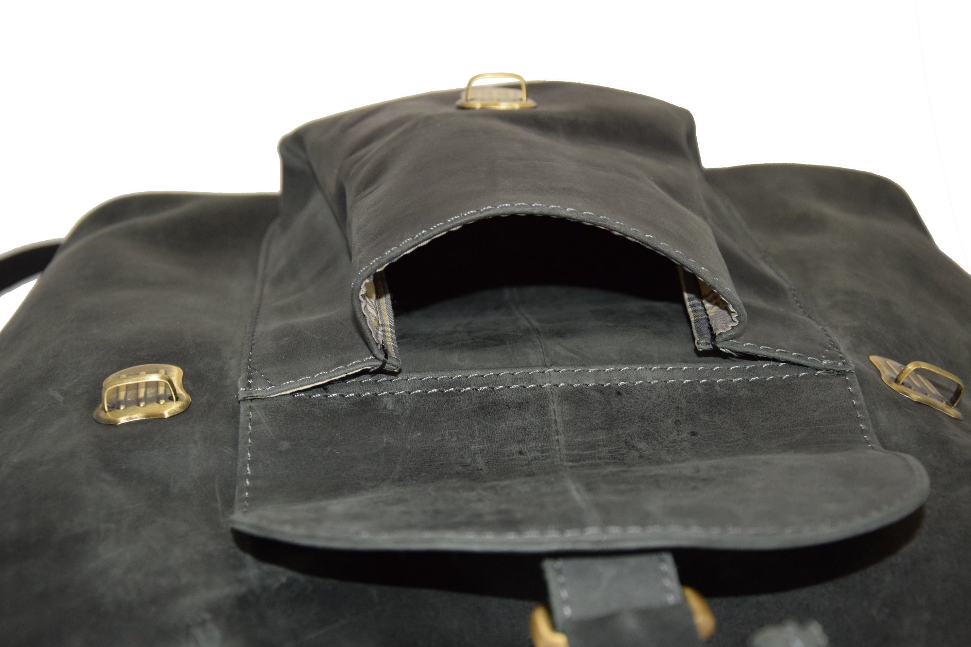 Menzo MB36 - 14 Zoll Rucksack Büffelleder/schwarz